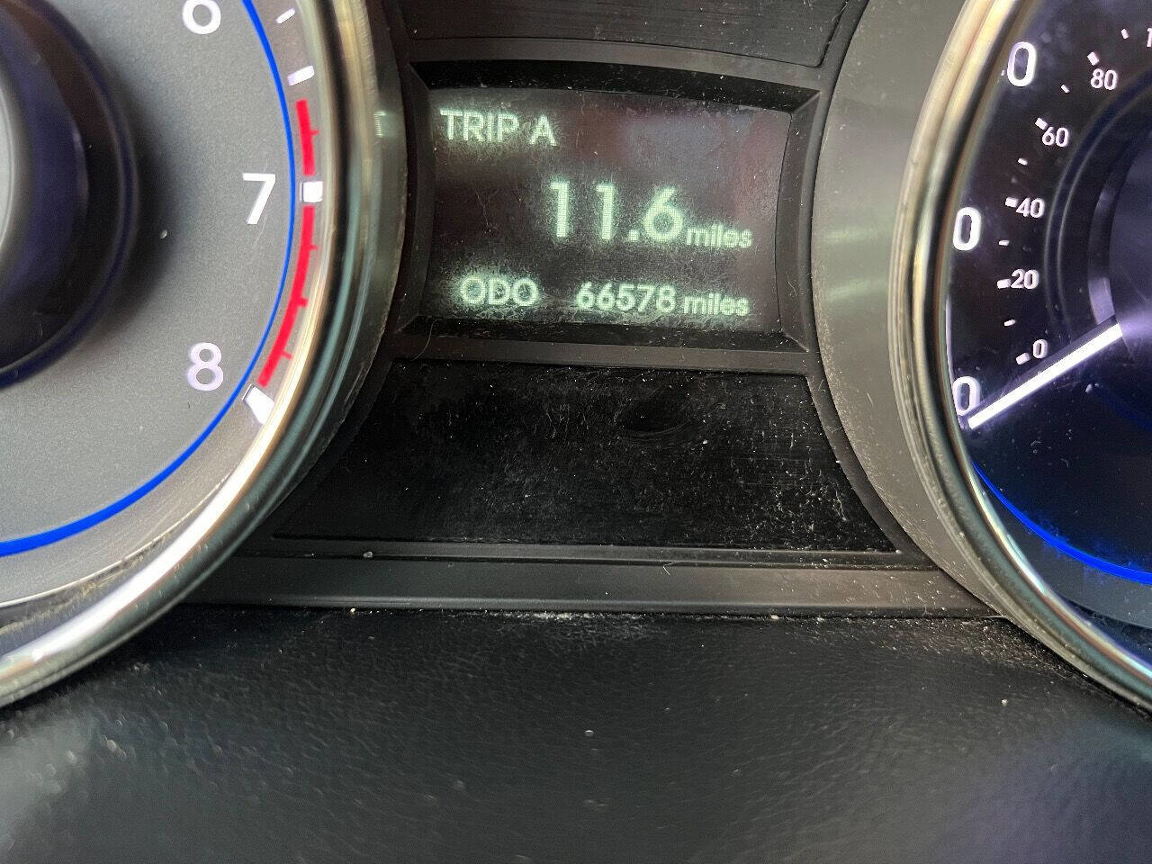 Used 2011 Hyundai Sonata Limited w/ Navigation Pkg 5 image 26