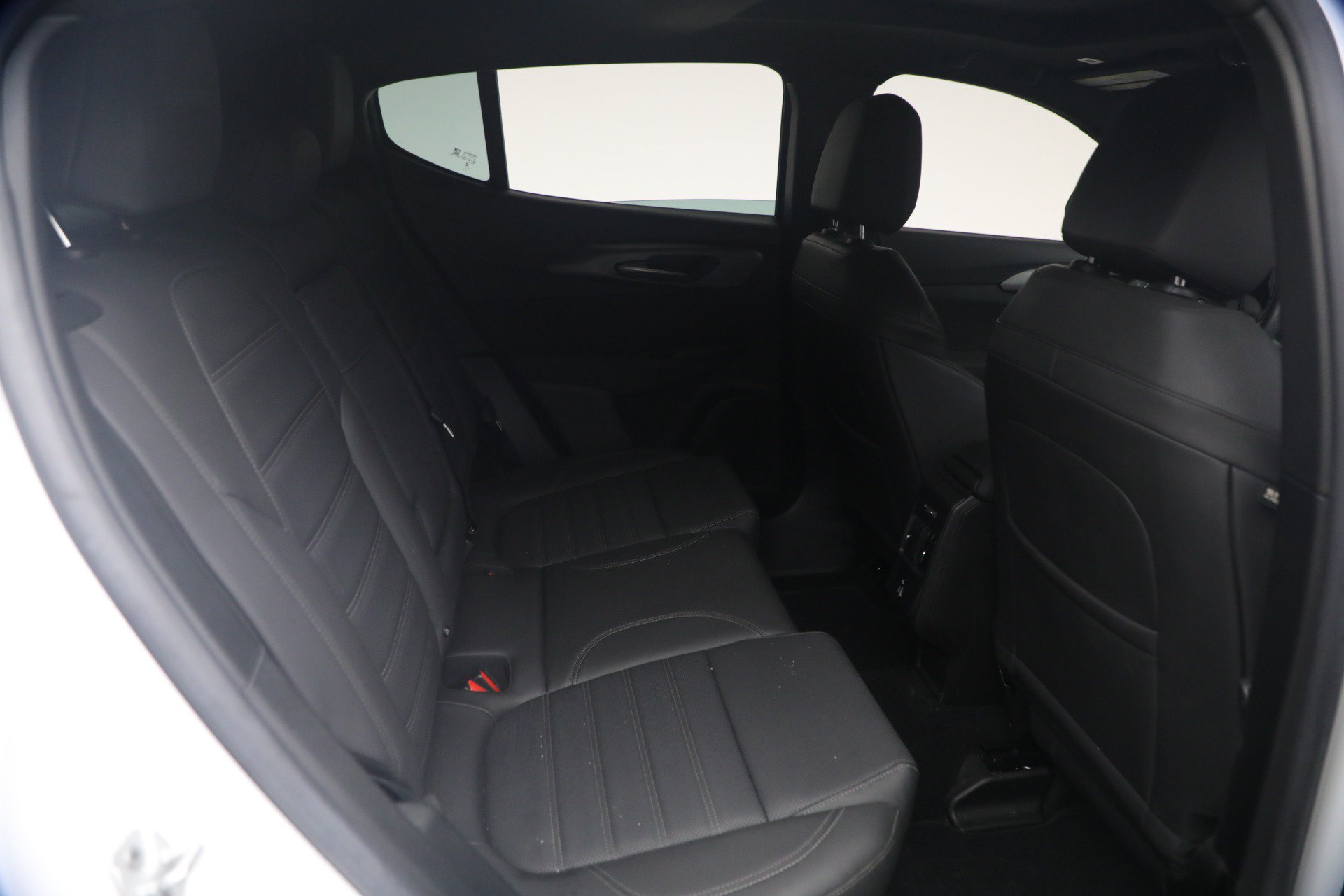 Used 2024 Alfa Romeo Tonale Ti w/ Premium Interior Package AWD/4WD image 18
