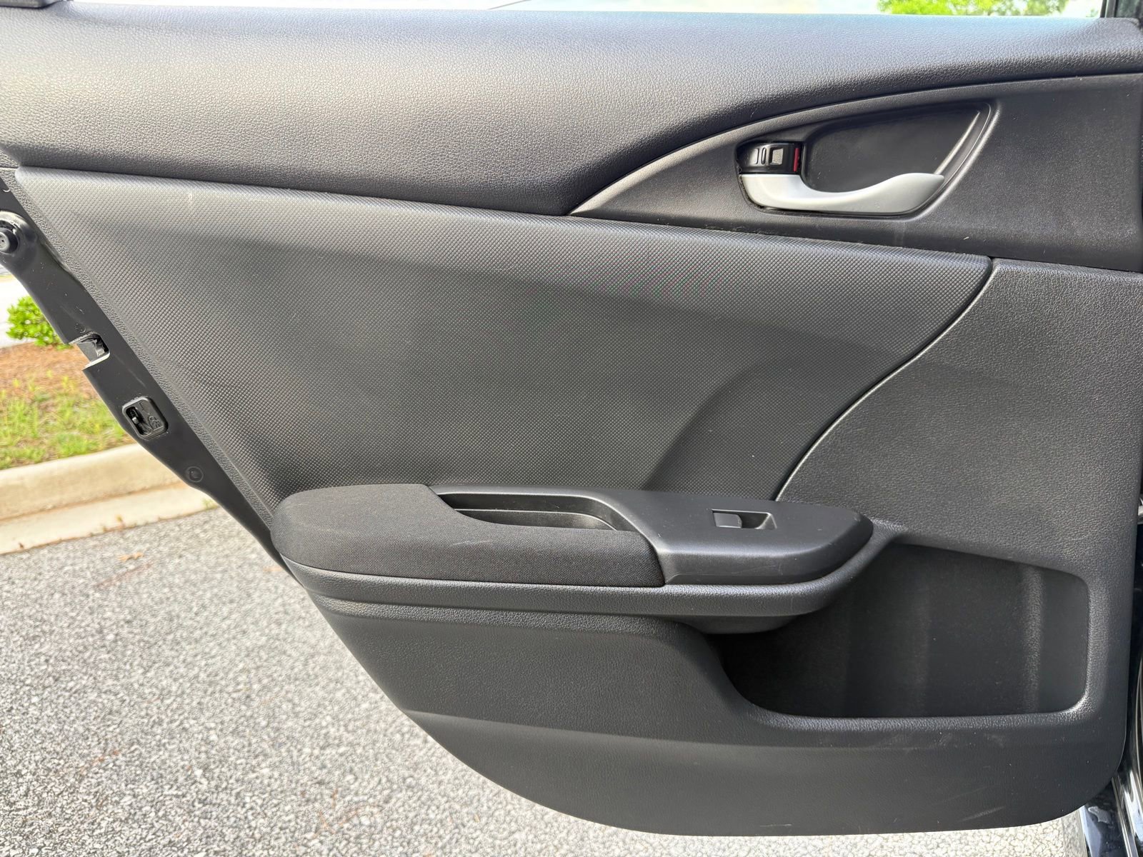 Used 2018 Honda Civic EX image 45