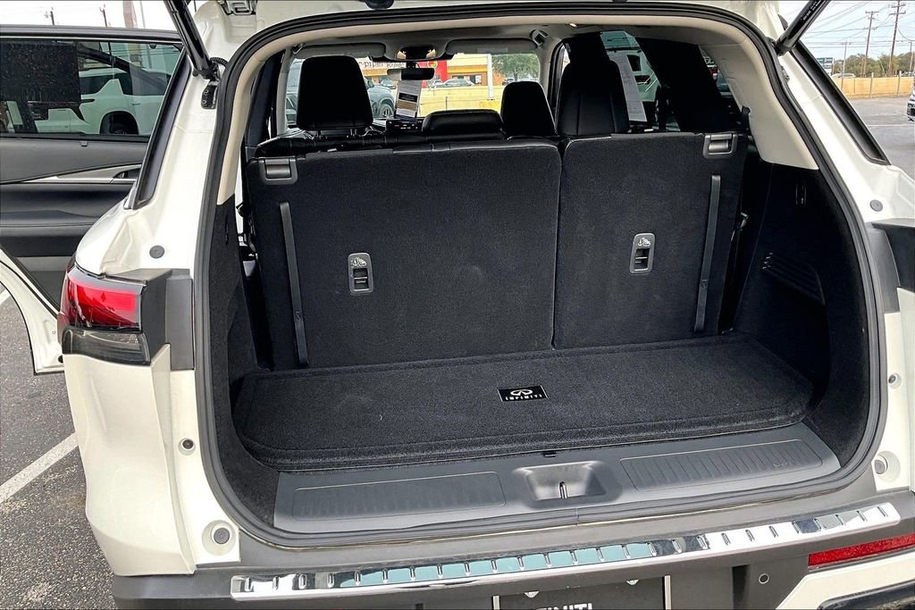 Certified 2025 INFINITI QX60 Luxe w/ Cargo Package image 50