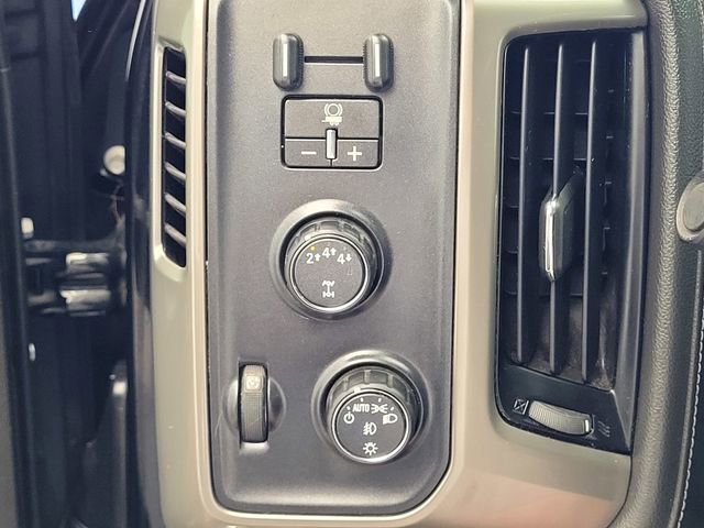 Used 2018 Chevrolet Silverado 2500 High Country w/ Duramax Plus Package image 16