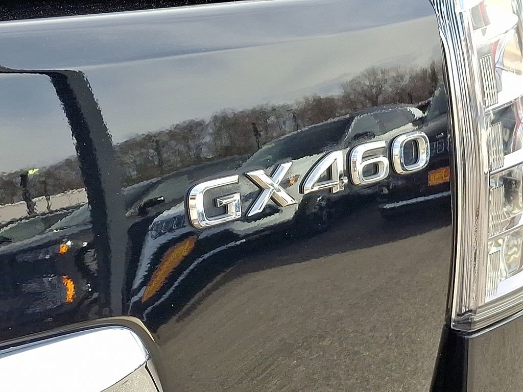 Used 2019 Lexus GX 460 image 29