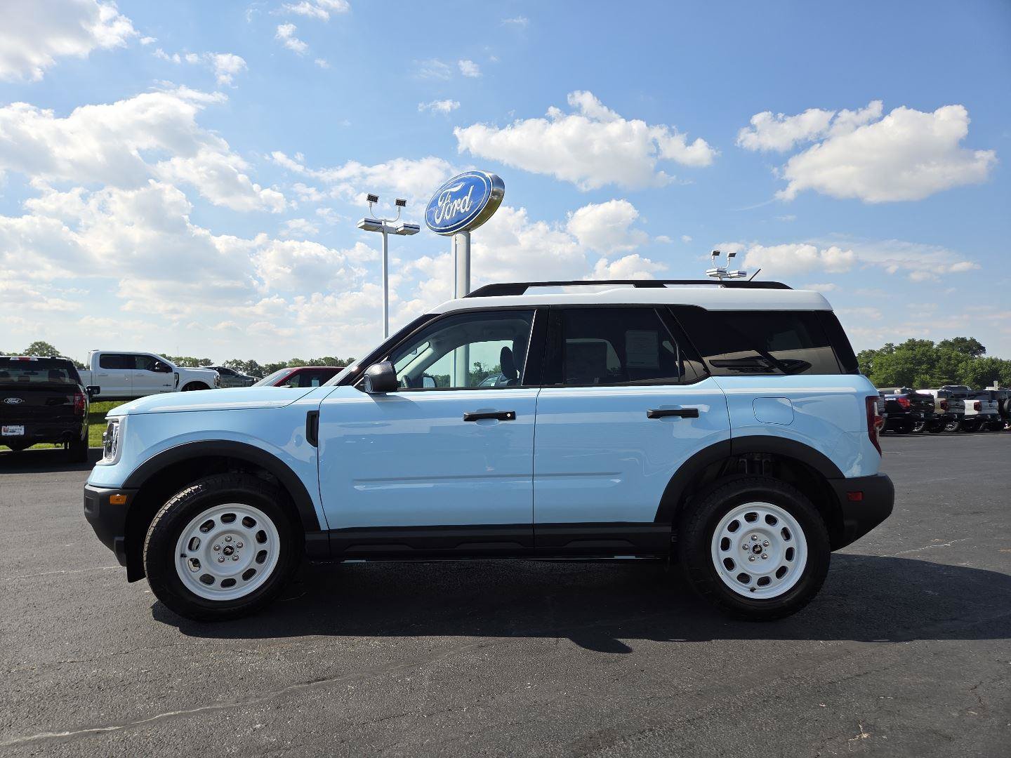New 2026 Ford Bronco Sport Heritage w/ Convenience Package AWD/4WD image 11
