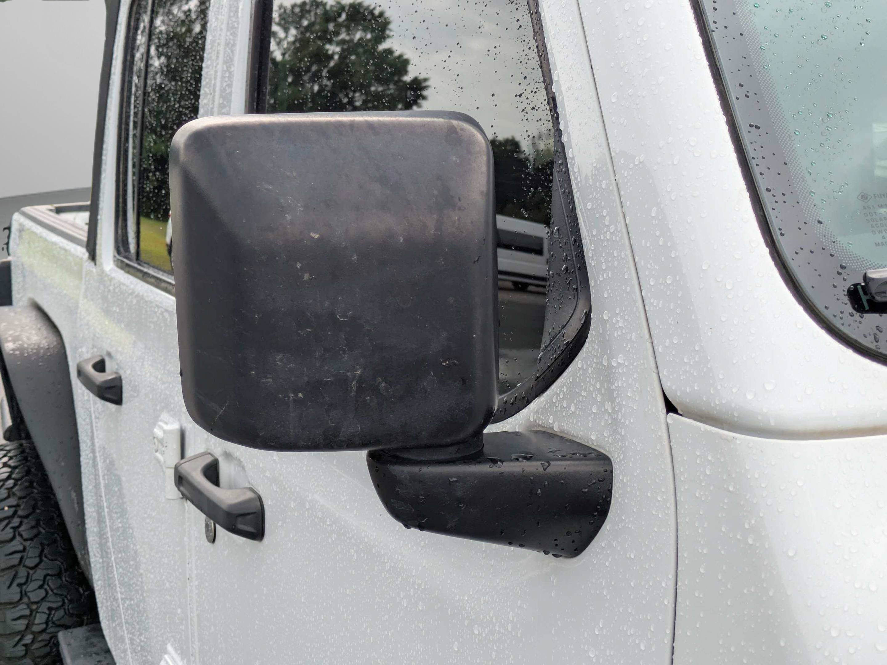 Used 2020 Jeep Gladiator Sport w/ Quick Order Package 24S AWD/4WD image 29
