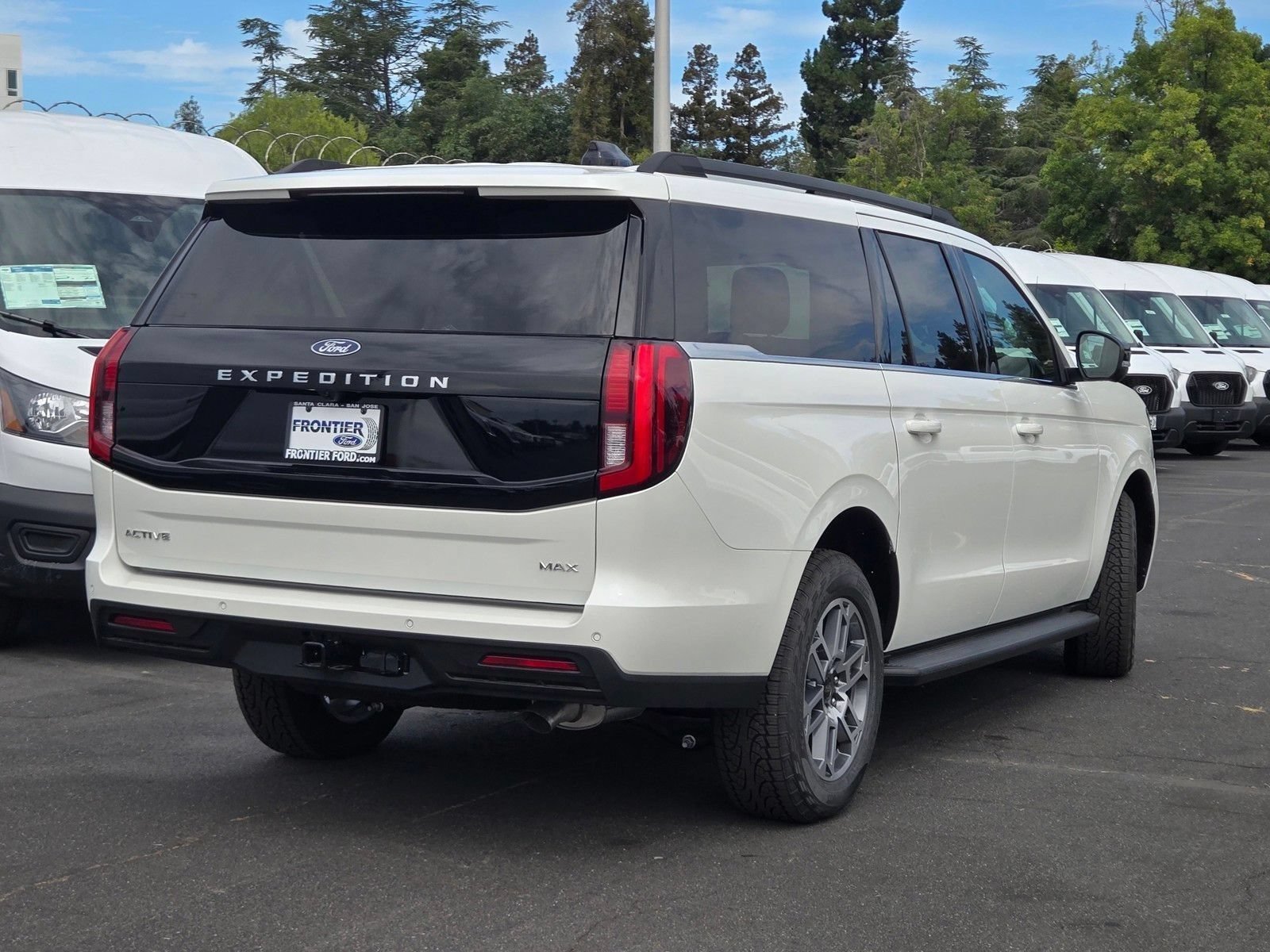 New 2026 Ford Expedition Max Active AWD/4WD image 5