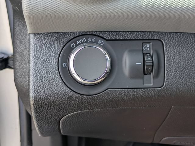 Used 2013 Chevrolet Sonic LT FWD image 12