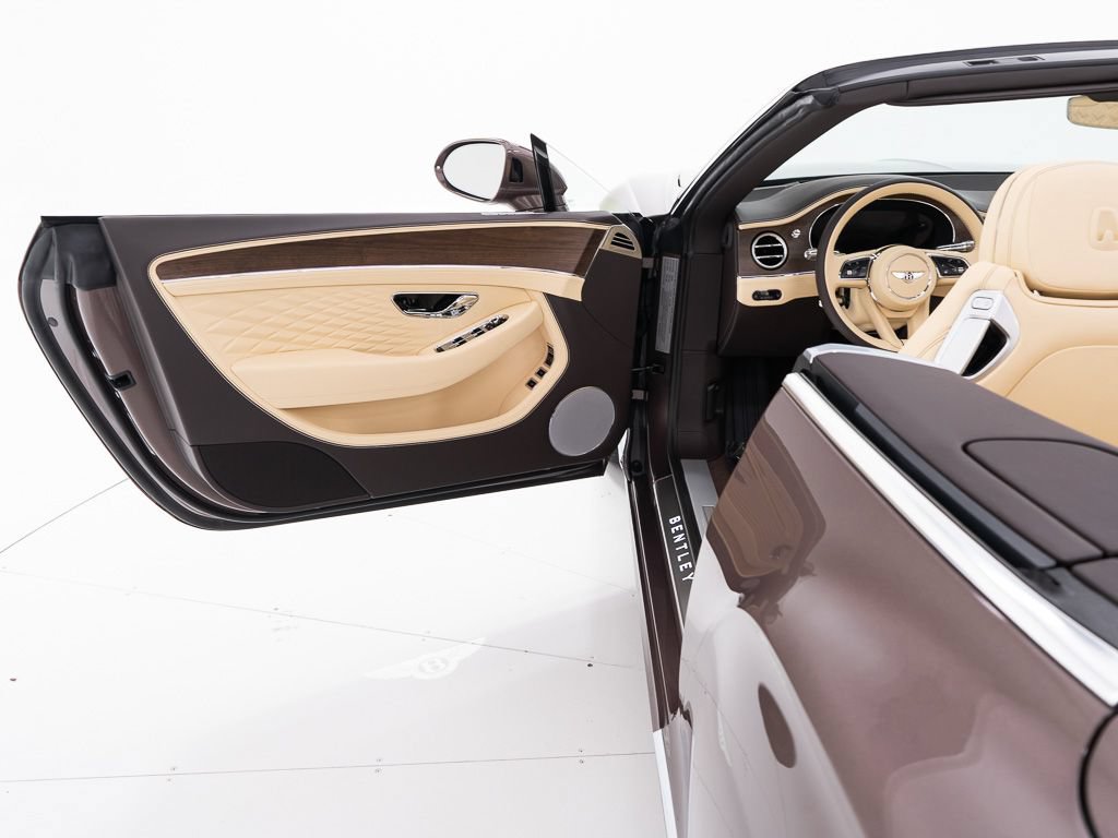 New 2026 Bentley Continental GT Azure AWD/4WD image 18
