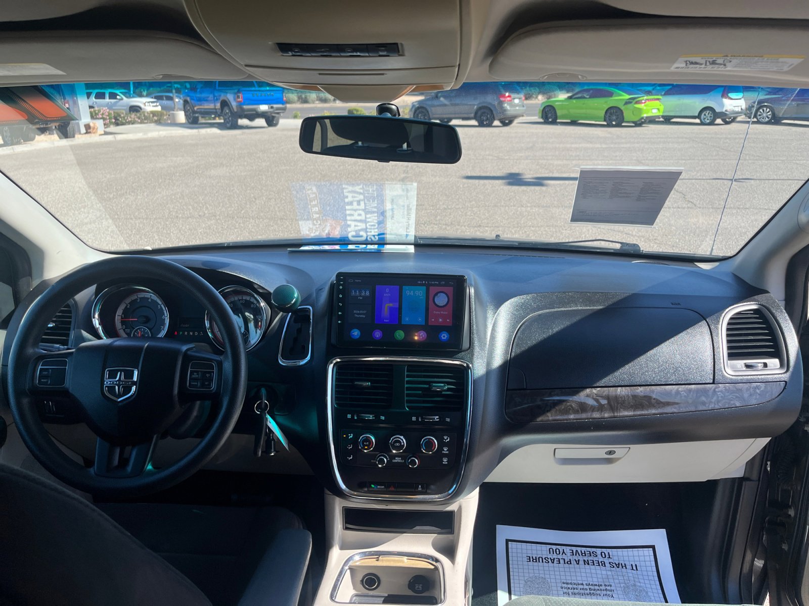 Used 2012 Dodge Grand Caravan SXT FWD image 20