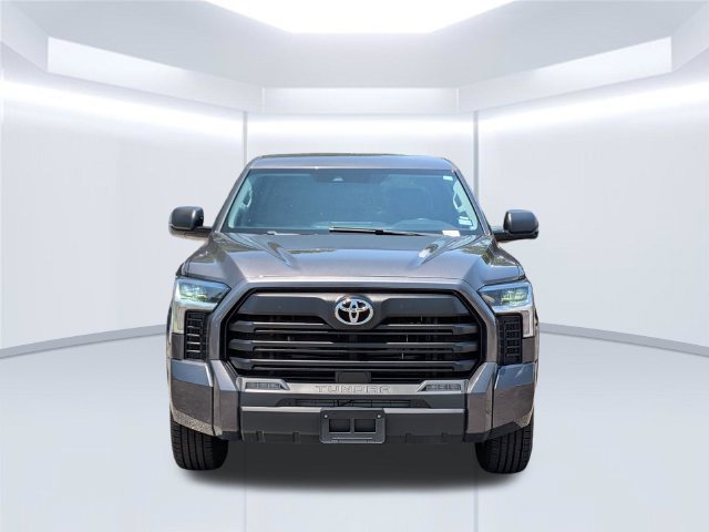 Used 2023 Toyota Tundra SR5 w/ SR5 Convenience Package RWD image 11