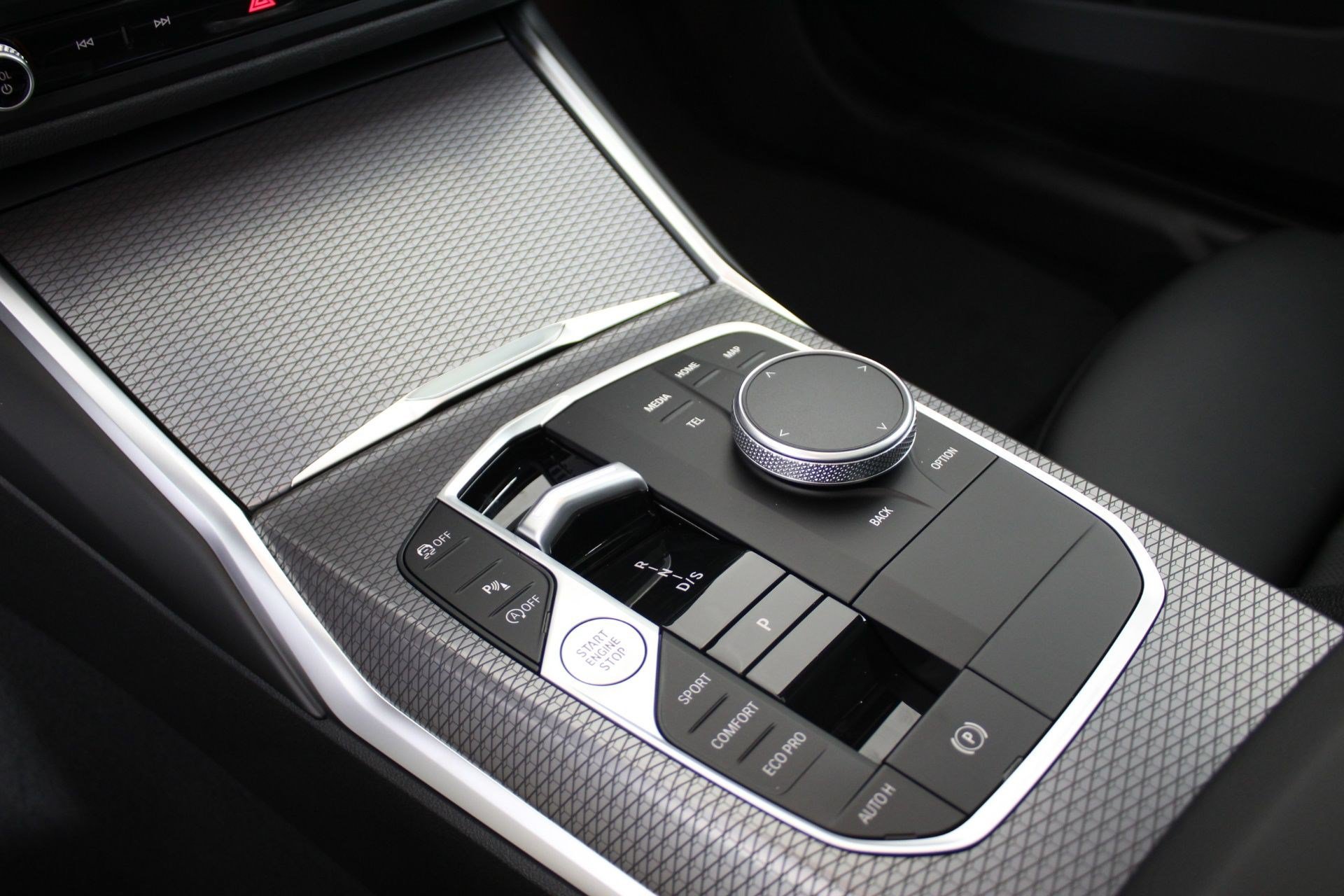New 2026 BMW 330i Sedan w/ M Sport Package RWD image 16