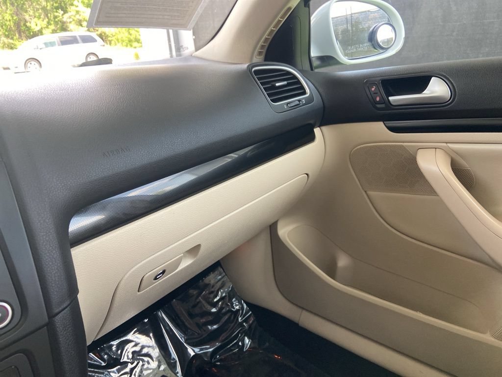 Used 2014 Volkswagen Jetta TDI FWD image 29