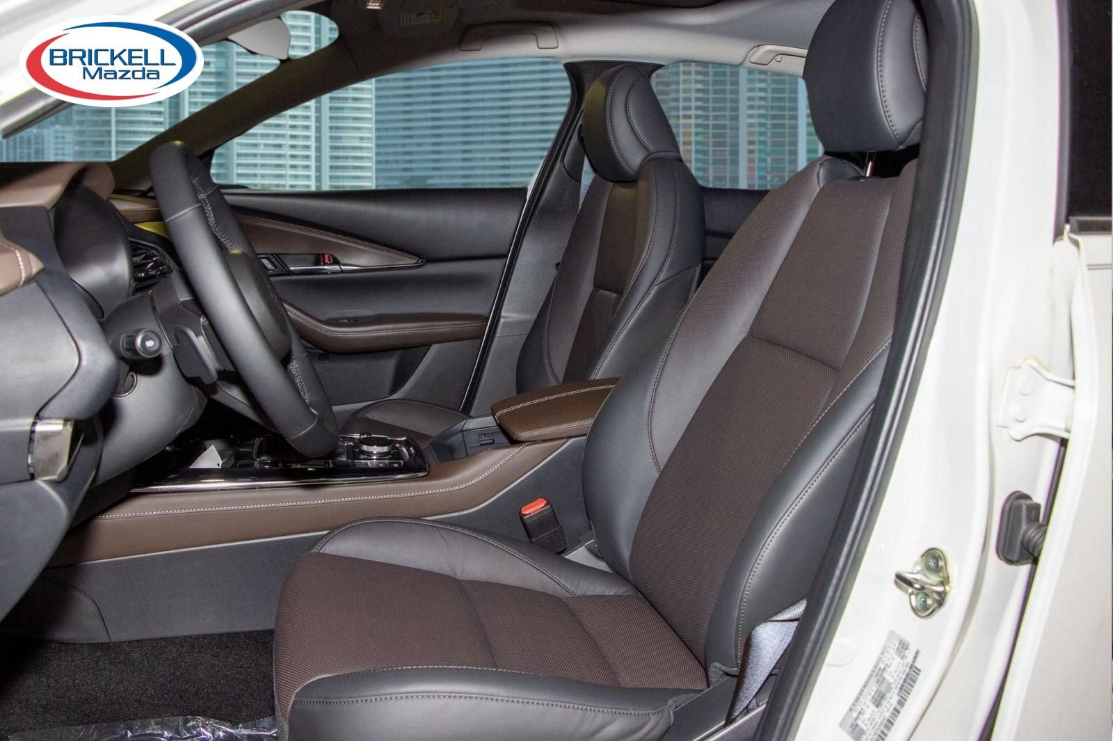 Used 2025 MAZDA CX-30 AWD 2.5 S w/ Premium Package image 6