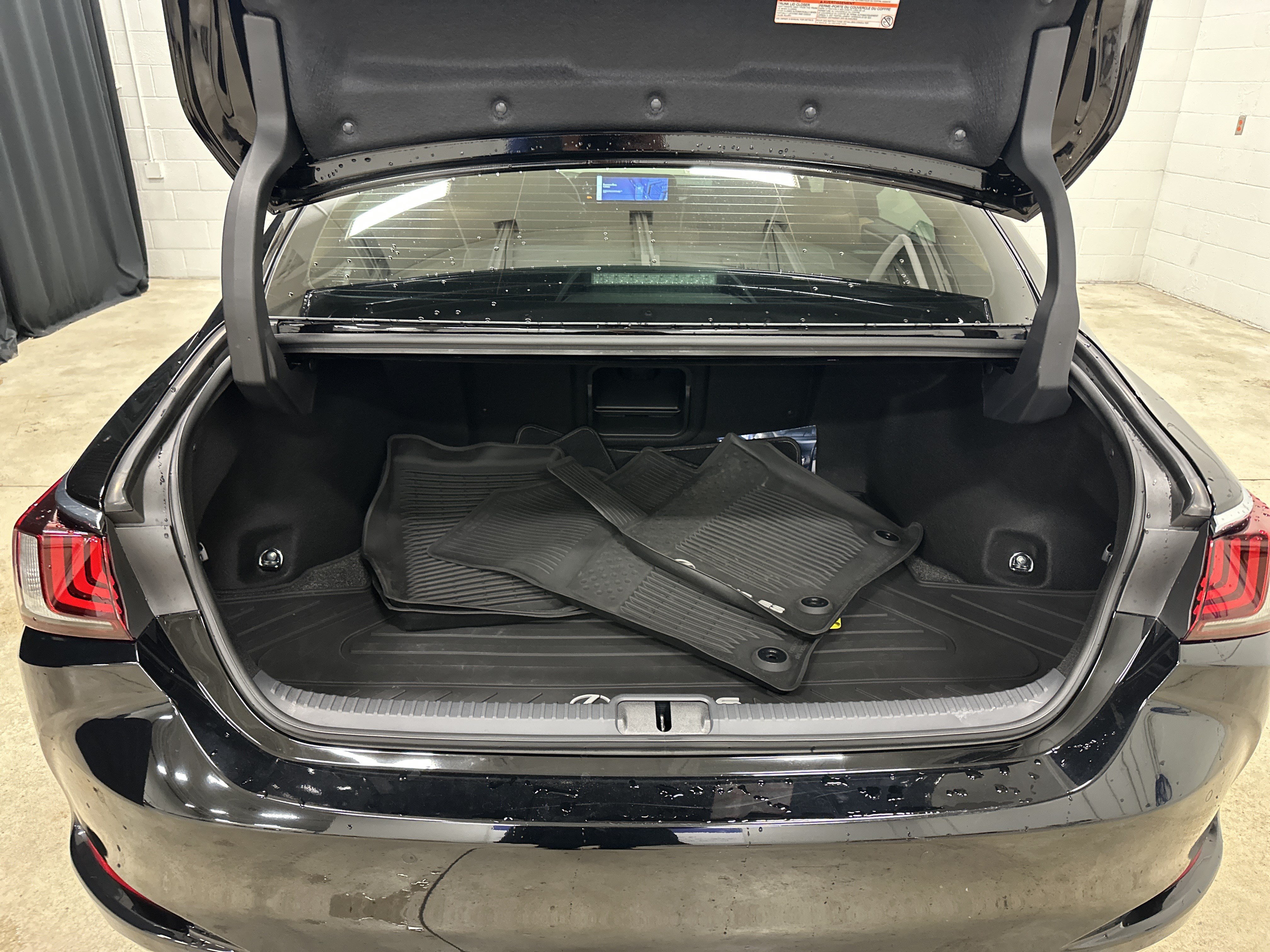 Certified 2025 Lexus ES 350 w/ Premium Package FWD image 32