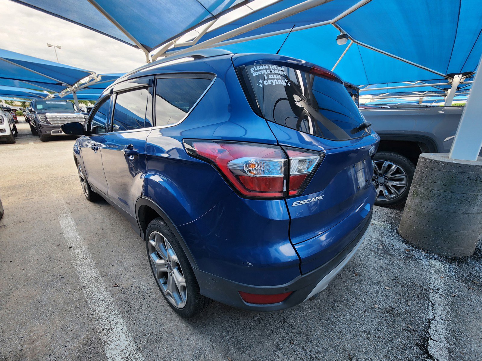 Used 2017 Ford Escape Titanium w/ Equipment Group 301A FWD image 3