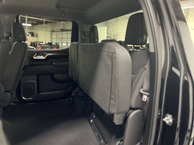 Used 2023 Chevrolet Silverado 1500 LT AWD/4WD image 24