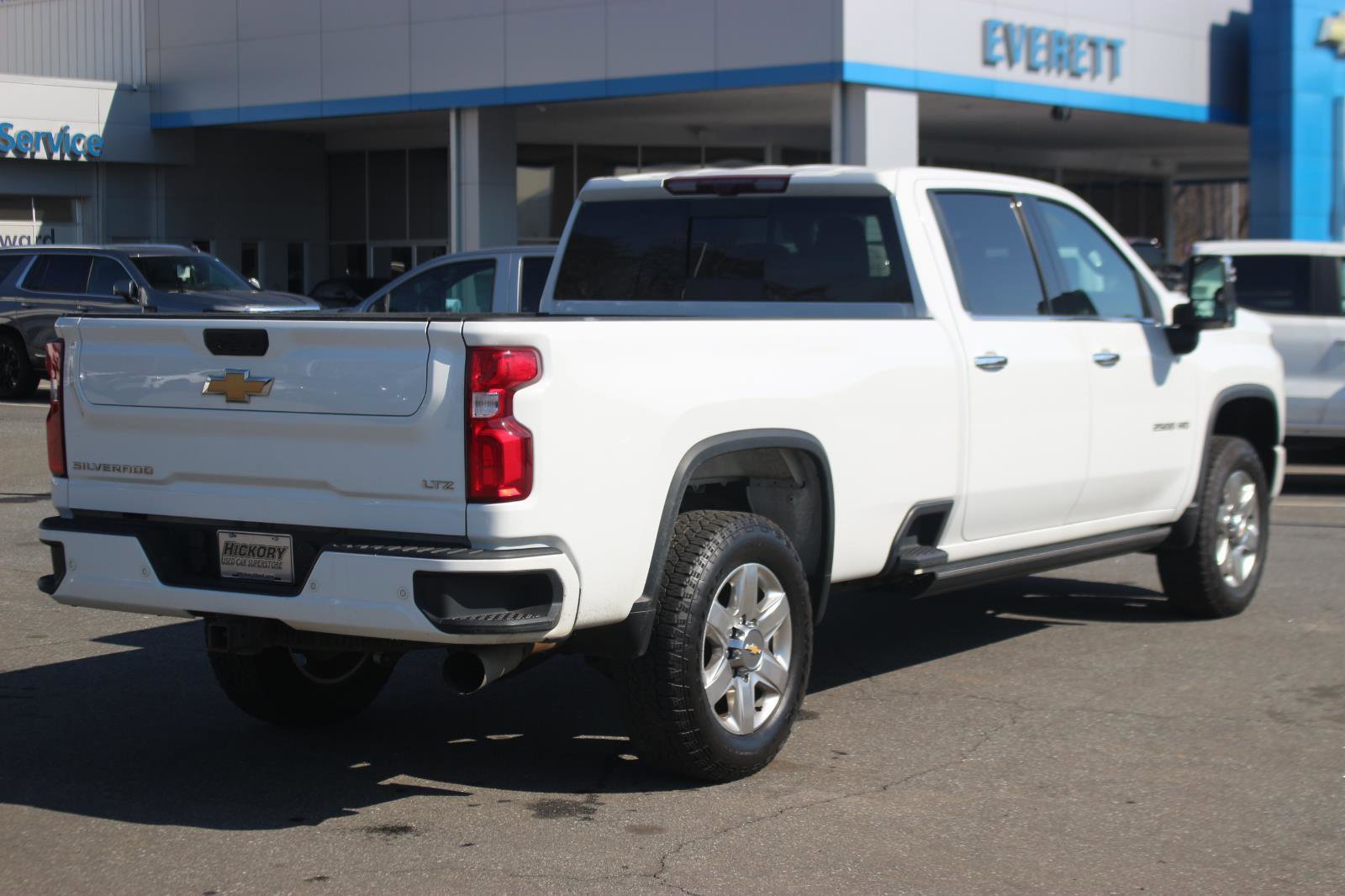 Used 2022 Chevrolet Silverado 2500 LTZ w/ Z71 Chrome Sport Edition image 7