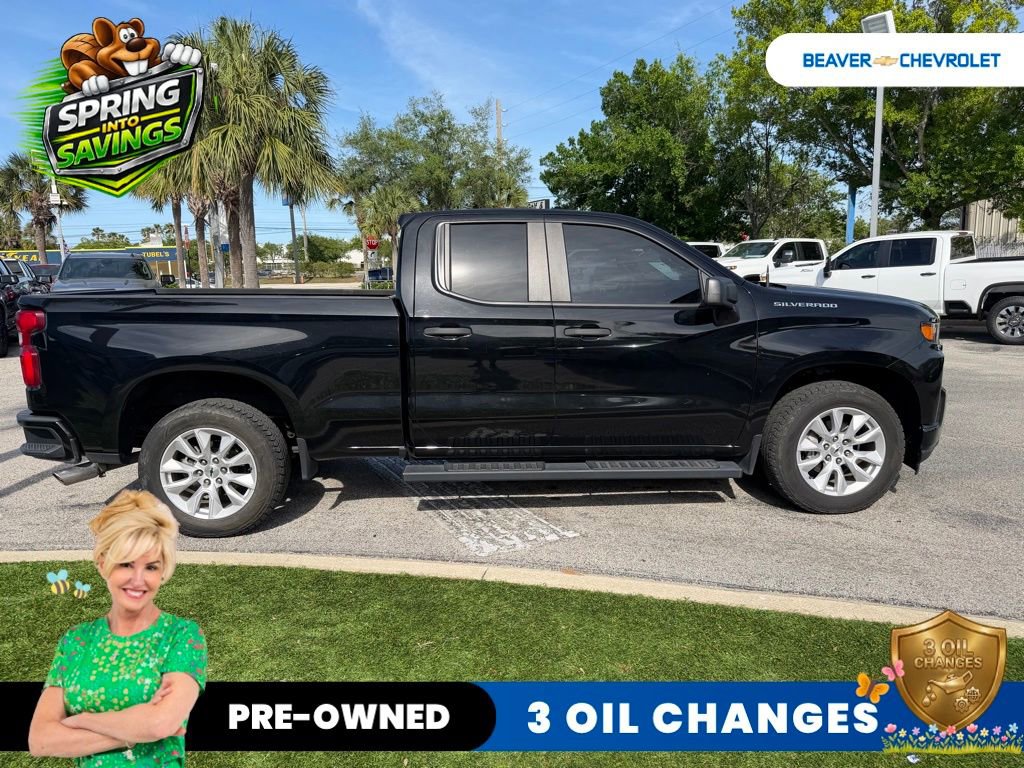 Used 2019 Chevrolet Silverado 1500 Custom w/ Custom Value Package image 3