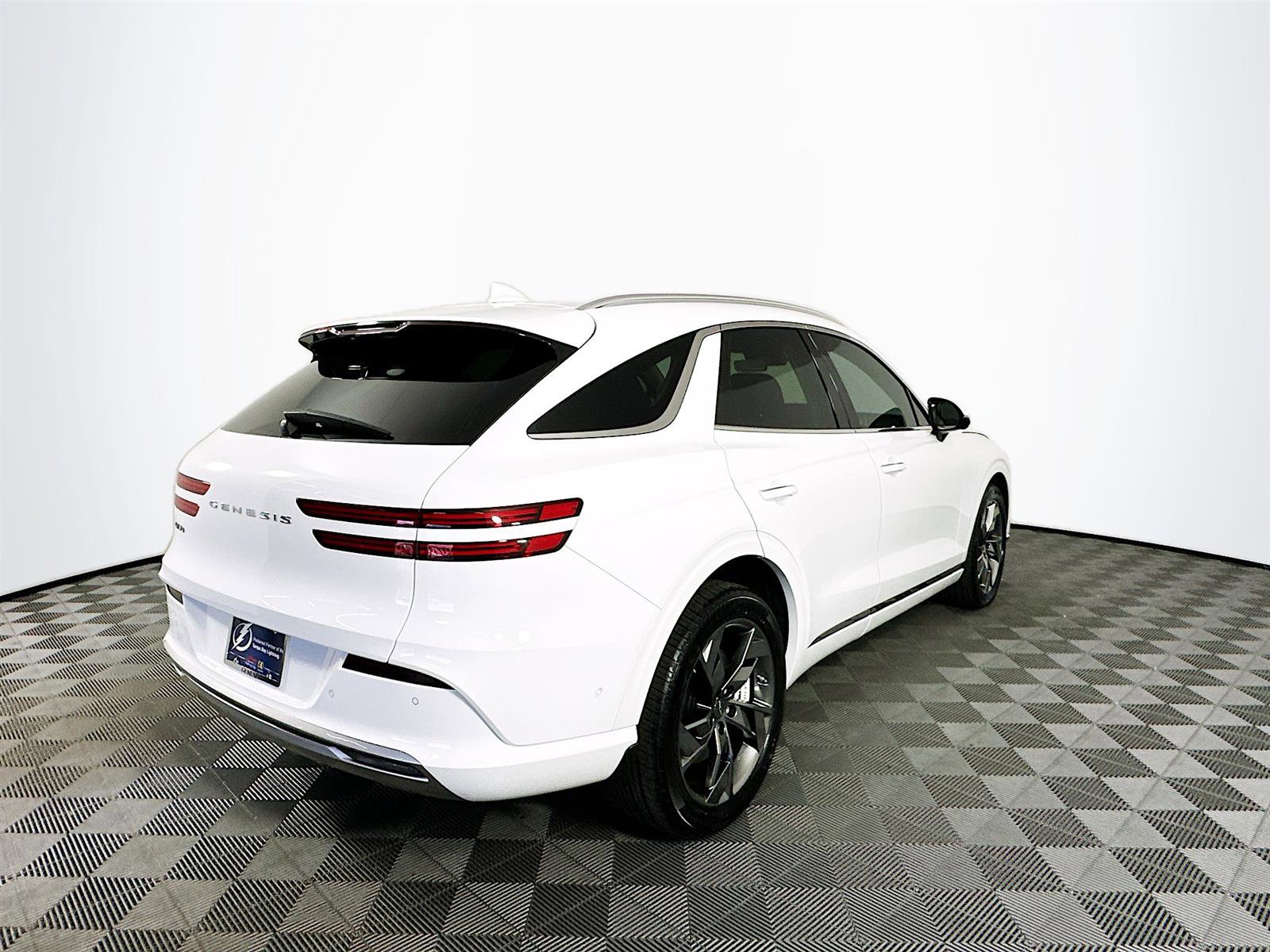 New 2025 Genesis Electrified GV70 Advanced w/ Prestige Package image 7