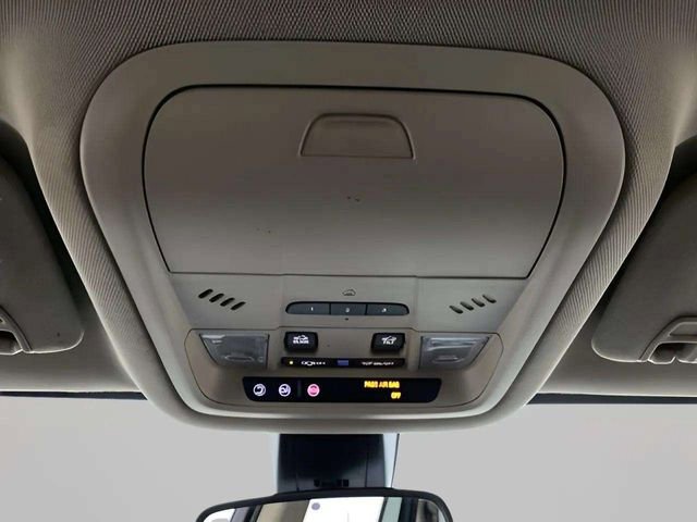 Used 2018 GMC Acadia Denali w/ Technology Package image 70