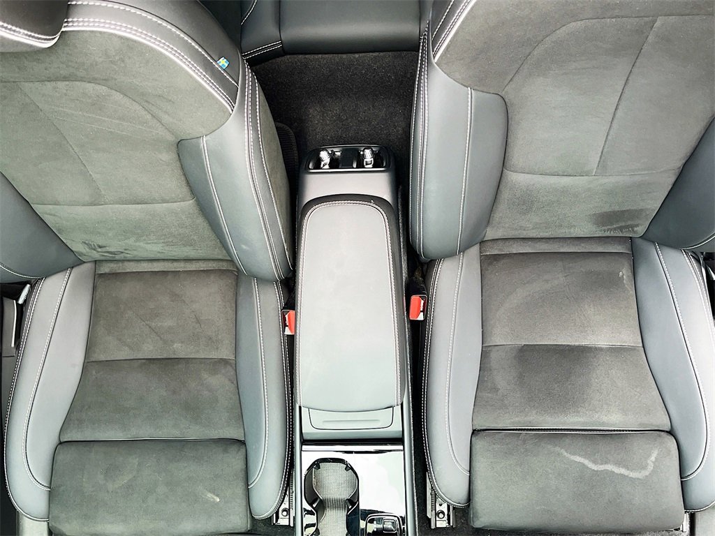 Used 2023 Volvo XC40 Recharge Ultimate image 23