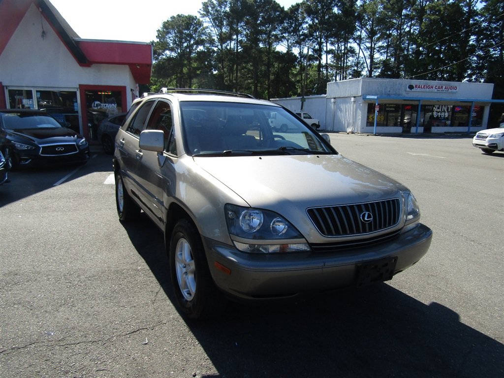 Used 2000 Lexus RX 300 4WD w/ Limited Pkg image 11
