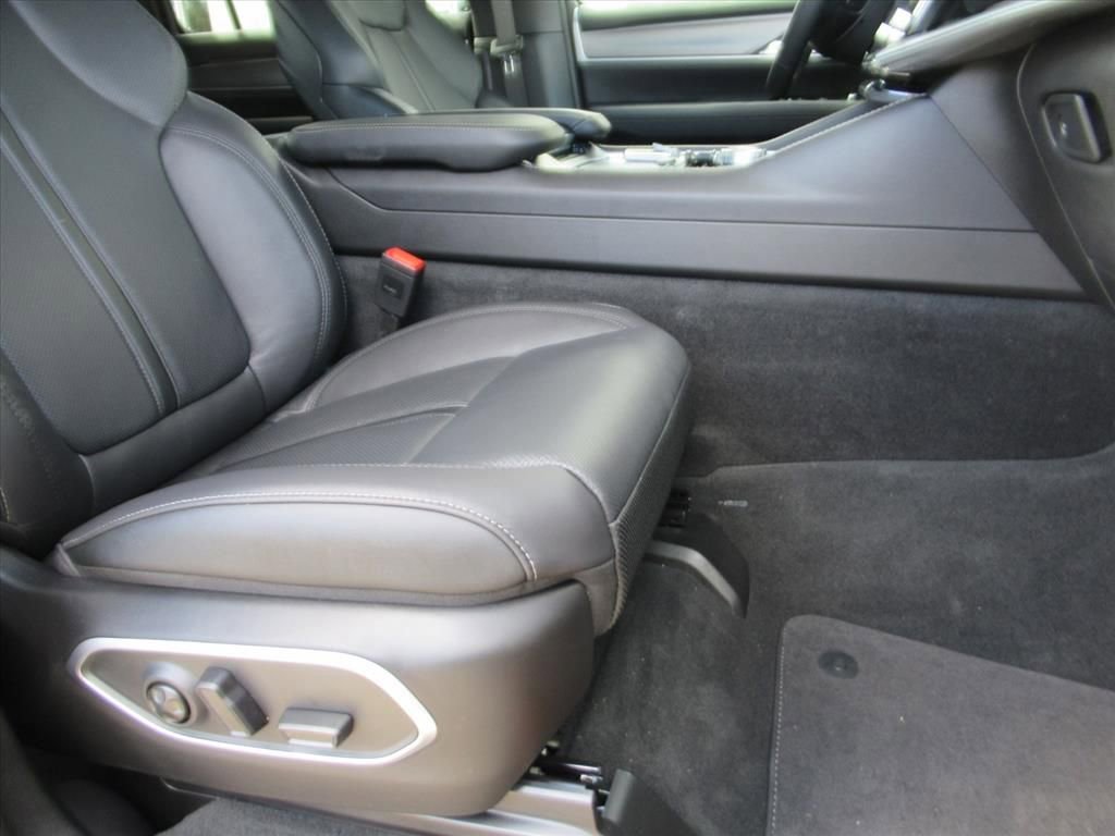 New 2026 Jeep Grand Wagoneer Limited w/ Premium Group II image 9