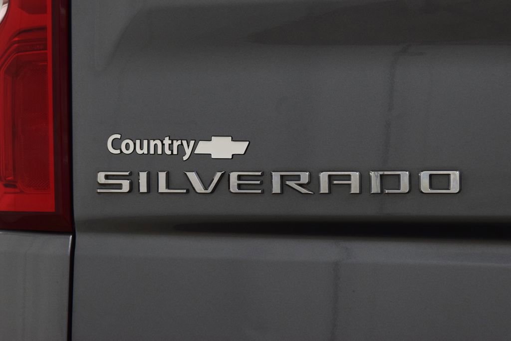Used 2022 Chevrolet Silverado 1500 Custom w/ Safety Confidence Package AWD/4WD image 23