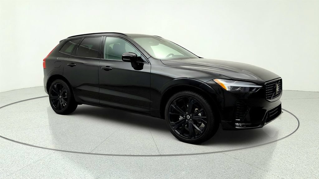 Used 2025 Volvo XC60 B5 Ultra w/ Protection Package Premier AWD/4WD image 3