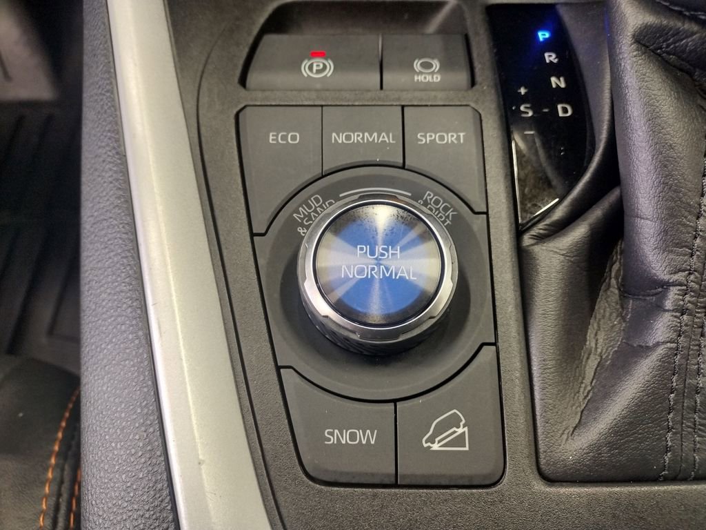Used 2023 Toyota RAV4 Adventure AWD/4WD image 31