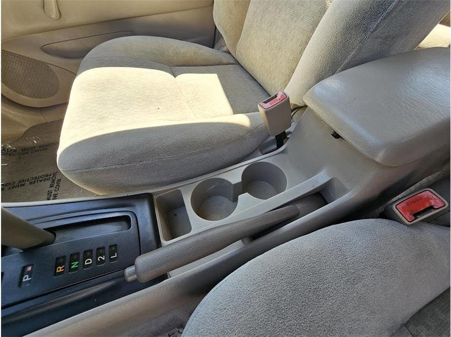 Used 2003 Toyota Corolla CE image 28