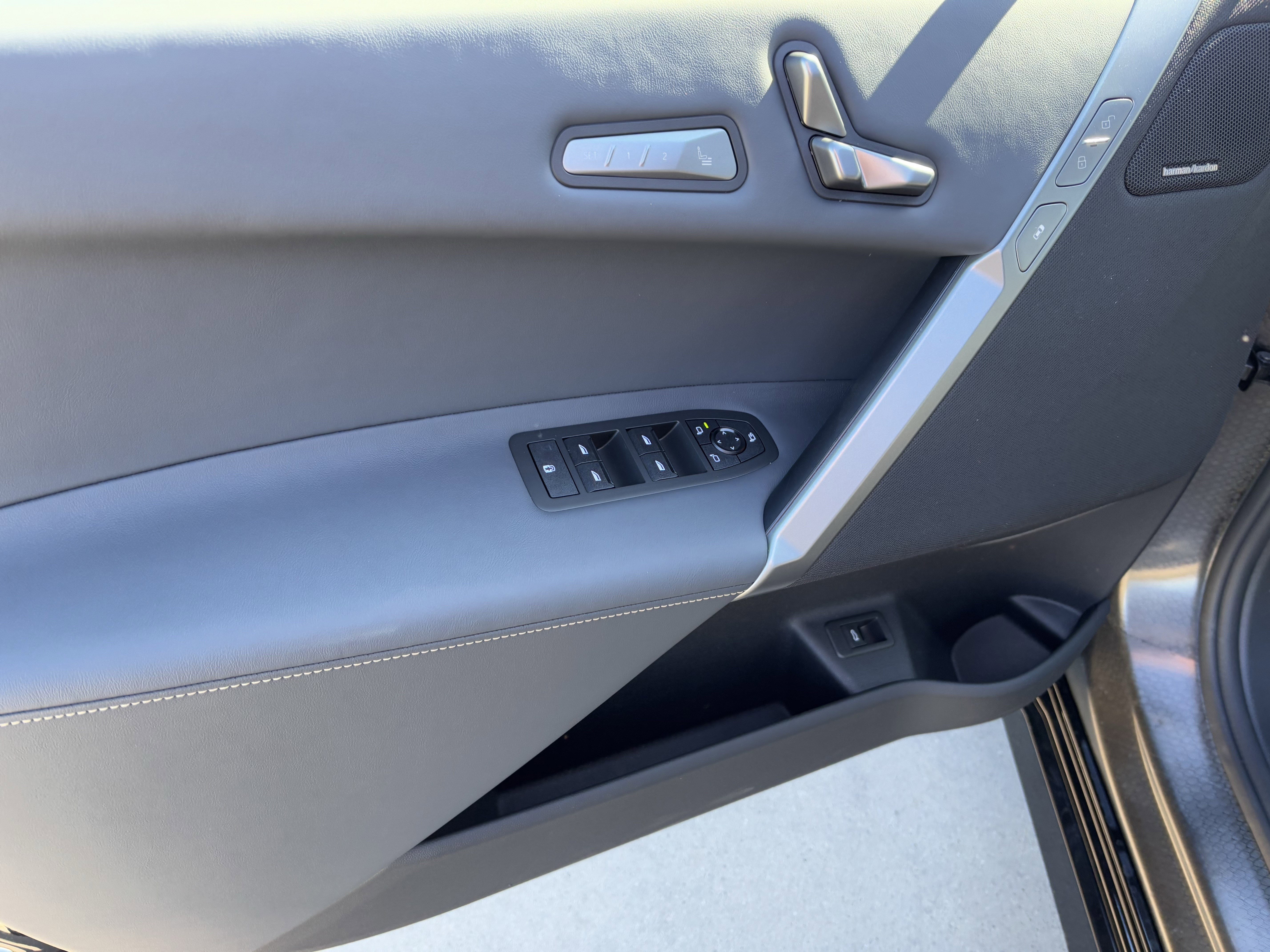 Used 2026 BMW iX xDrive45 image 14