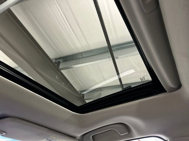 Used 2020 Subaru Outback Limited image 25