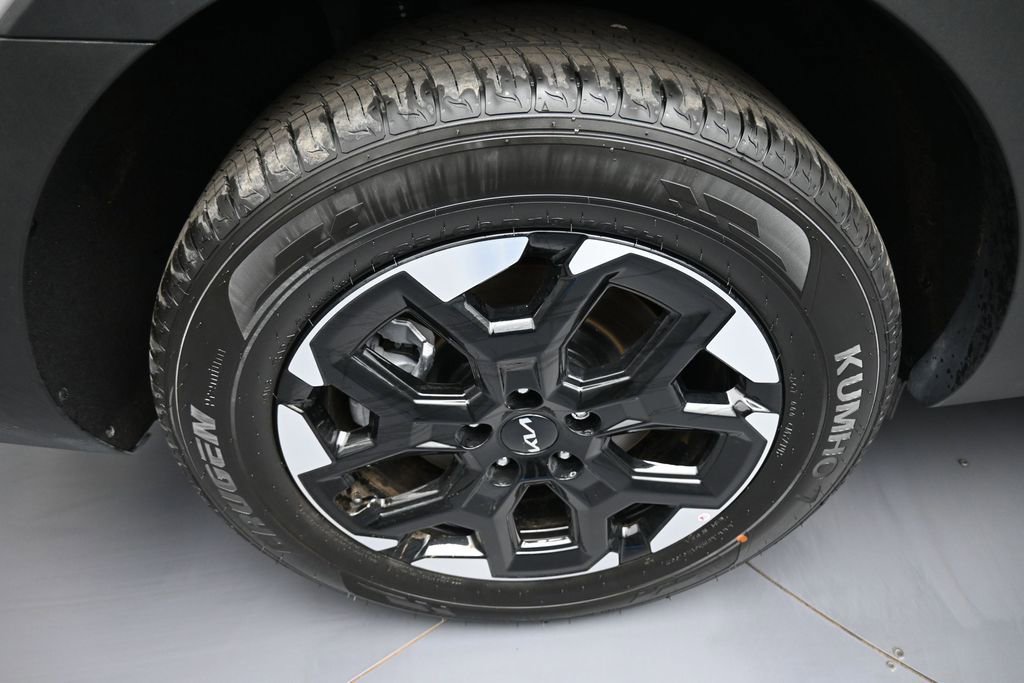 New 2026 Kia Sorento S FWD image 12
