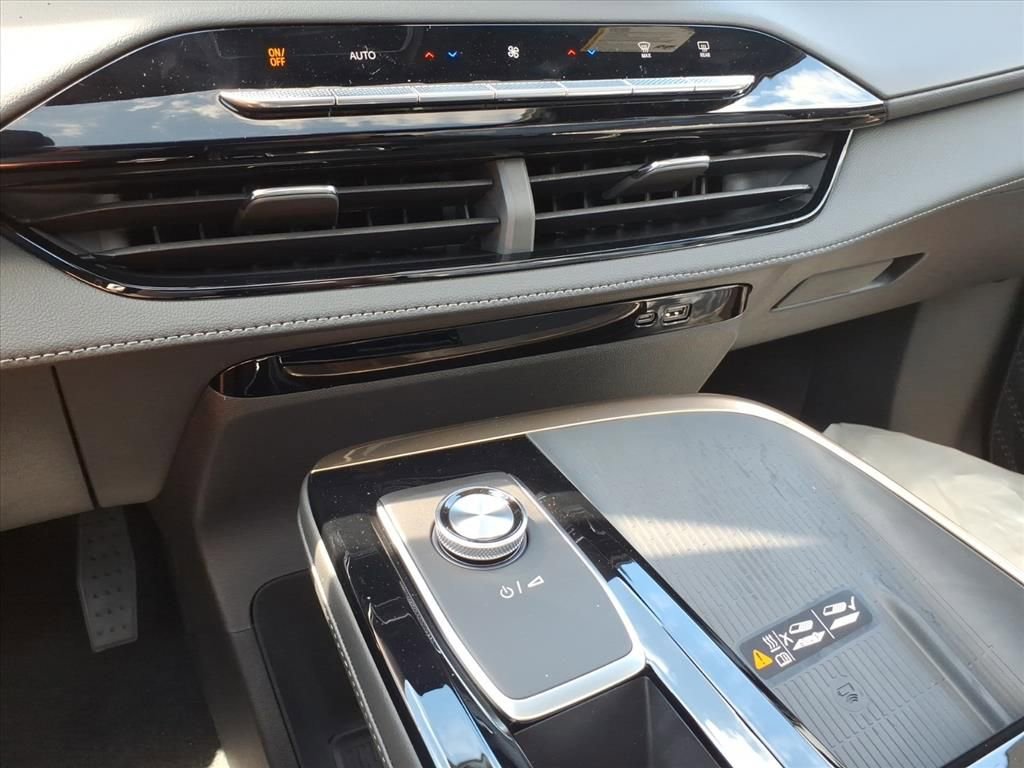 New 2026 Buick Enclave Avenir w/ Super Cruise Package image 21