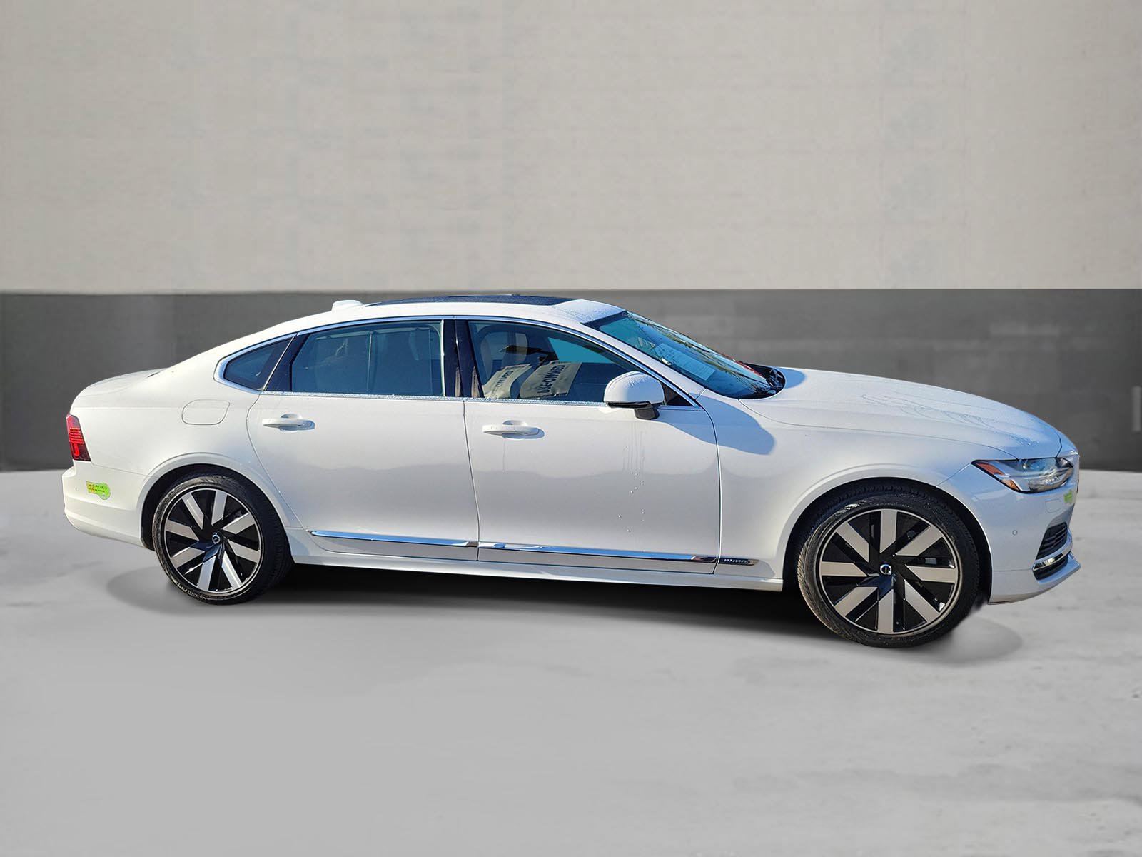 Used 2023 Volvo S90 T8 Ultimate AWD/4WD image 3