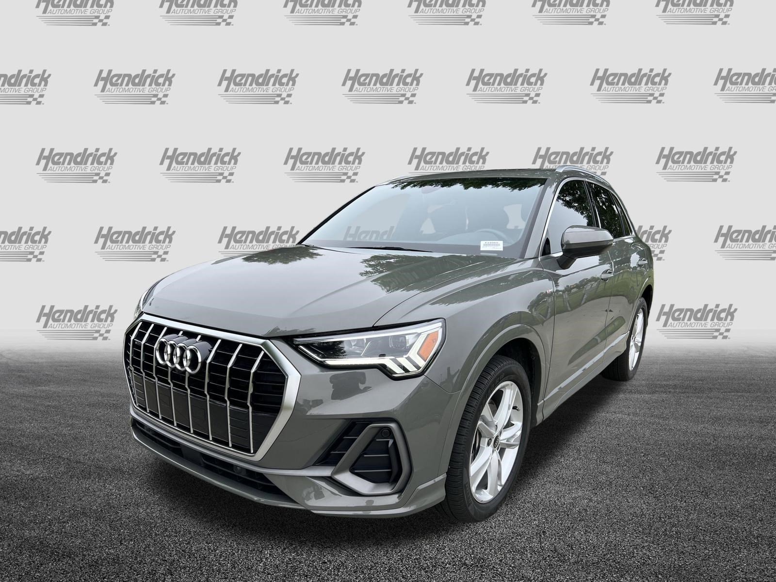 Certified 2023 Audi Q3 2.0T Premium Plus w/ Premium Plus Package AWD/4WD image 6