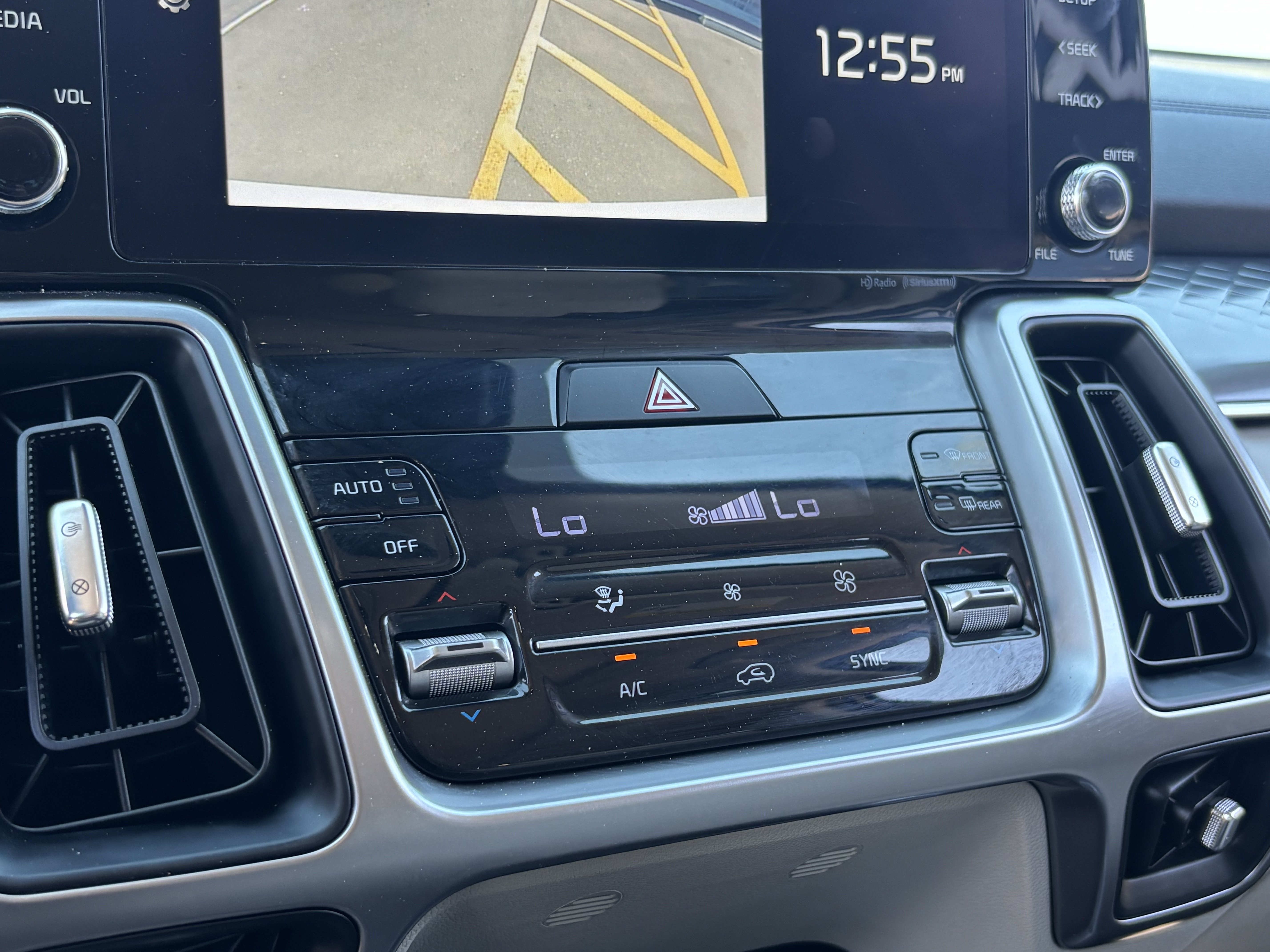 Certified 2023 Kia Sorento S w/ Panoramic Sunroof Package FWD image 23
