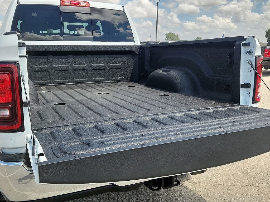 New 2026 RAM 2500 Tradesman AWD/4WD image 12