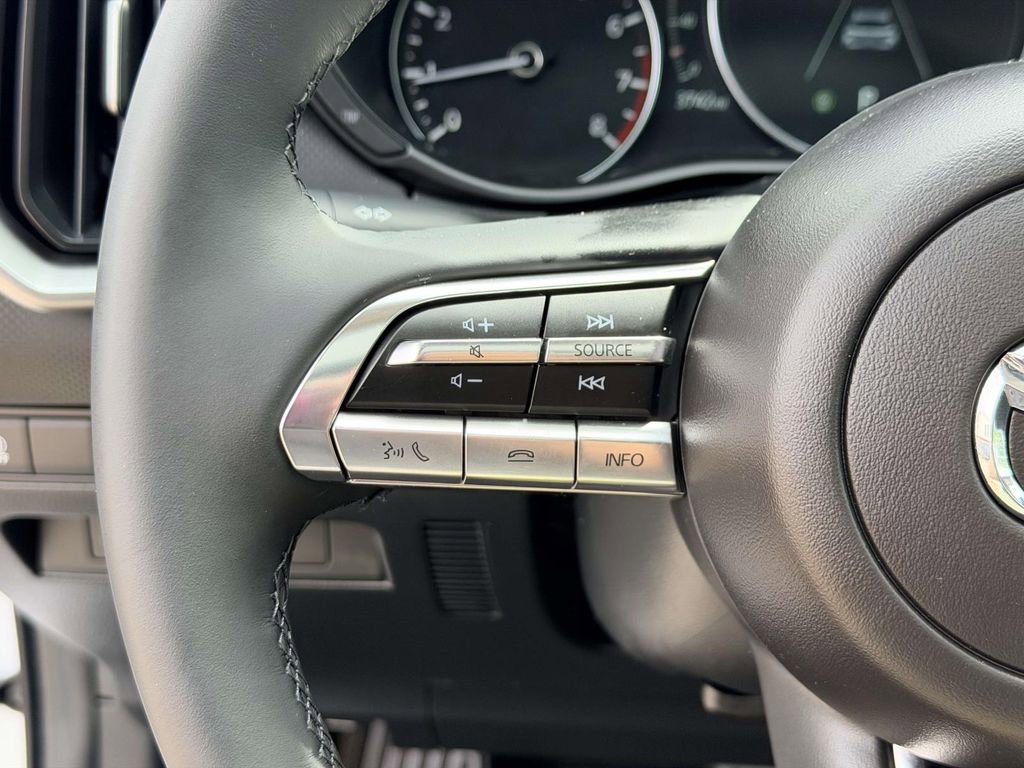 Used 2025 MAZDA CX-50 AWD 2.5 S w/ Weather Package image 9