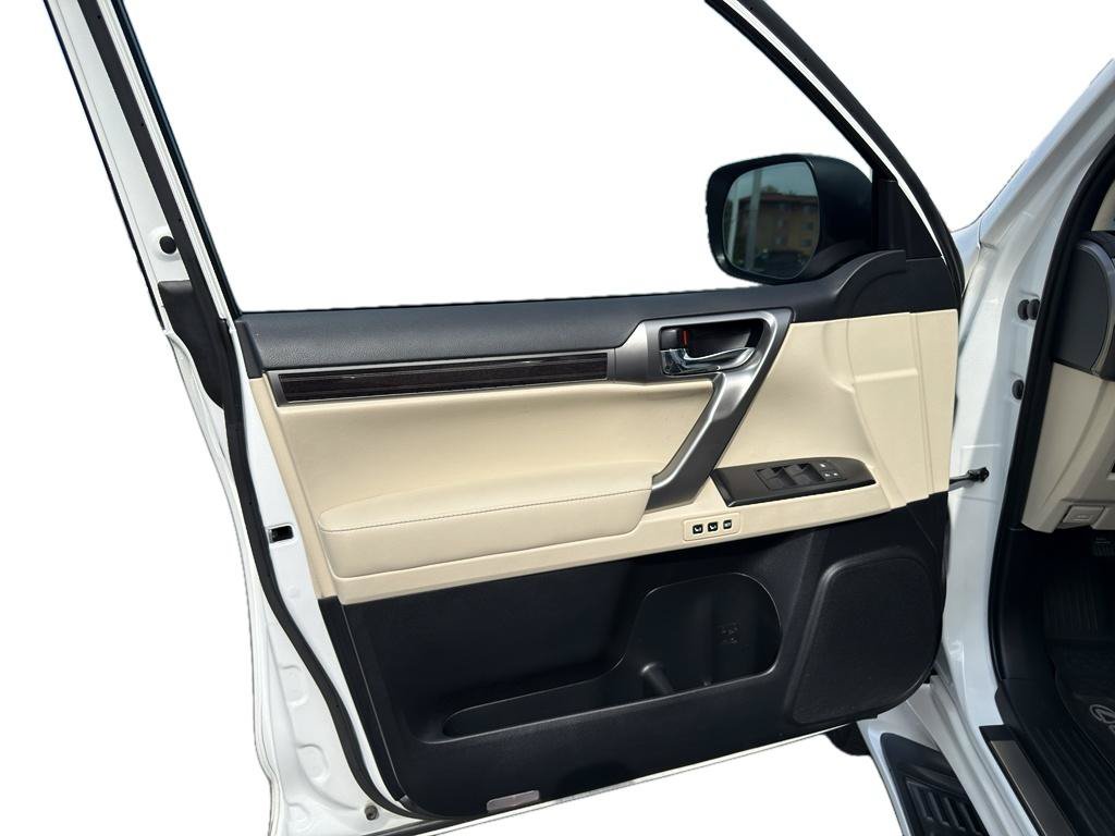 Used 2023 Lexus GX 460 Premium AWD/4WD image 12