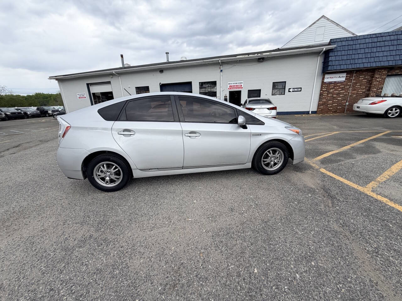 Used 2011 Toyota Prius Three FWD image 12