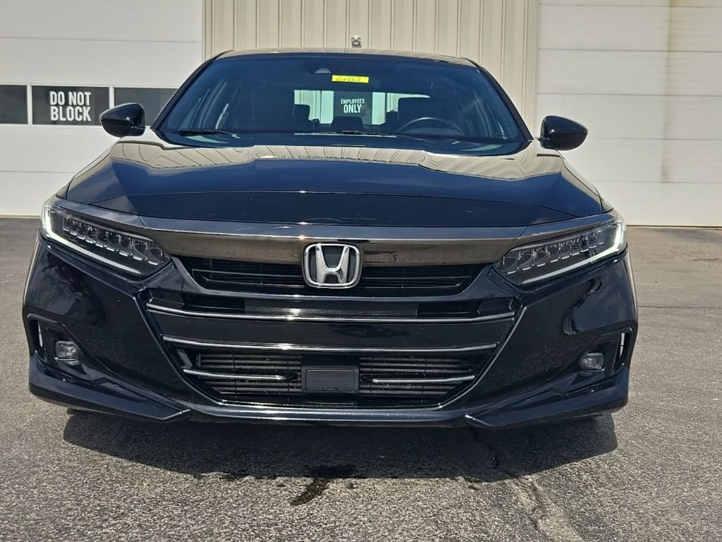 Used 2021 Honda Accord Sport image 2