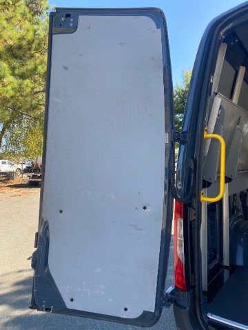 Used 2019 Mercedes-Benz Sprinter 170 image 9