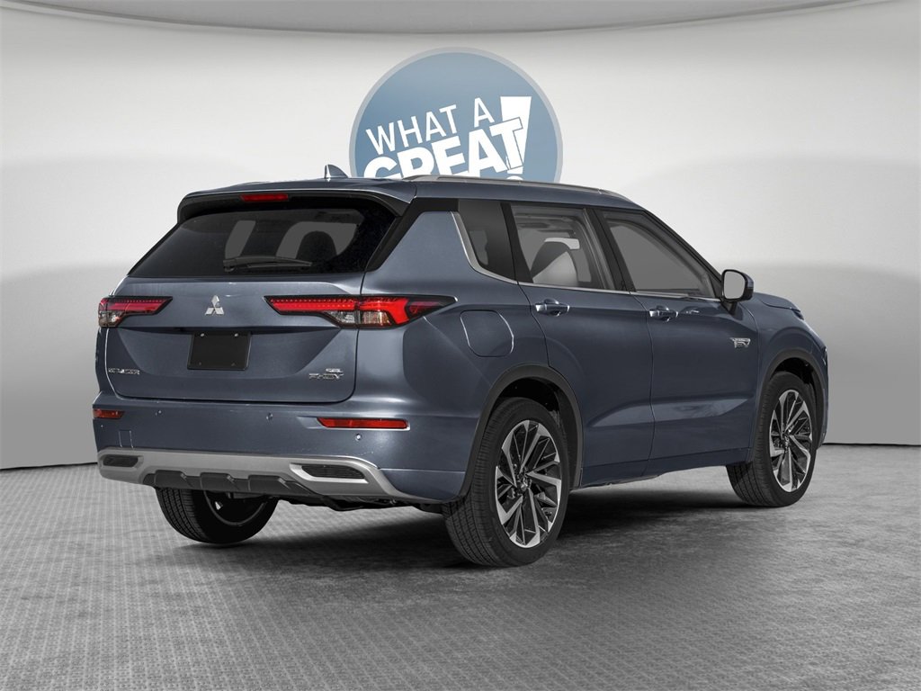 New 2025 Mitsubishi Outlander SEL image 2