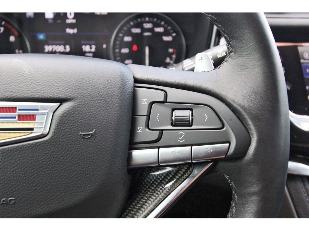 Certified 2023 Cadillac XT6 Sport w/ Technology Package image 17