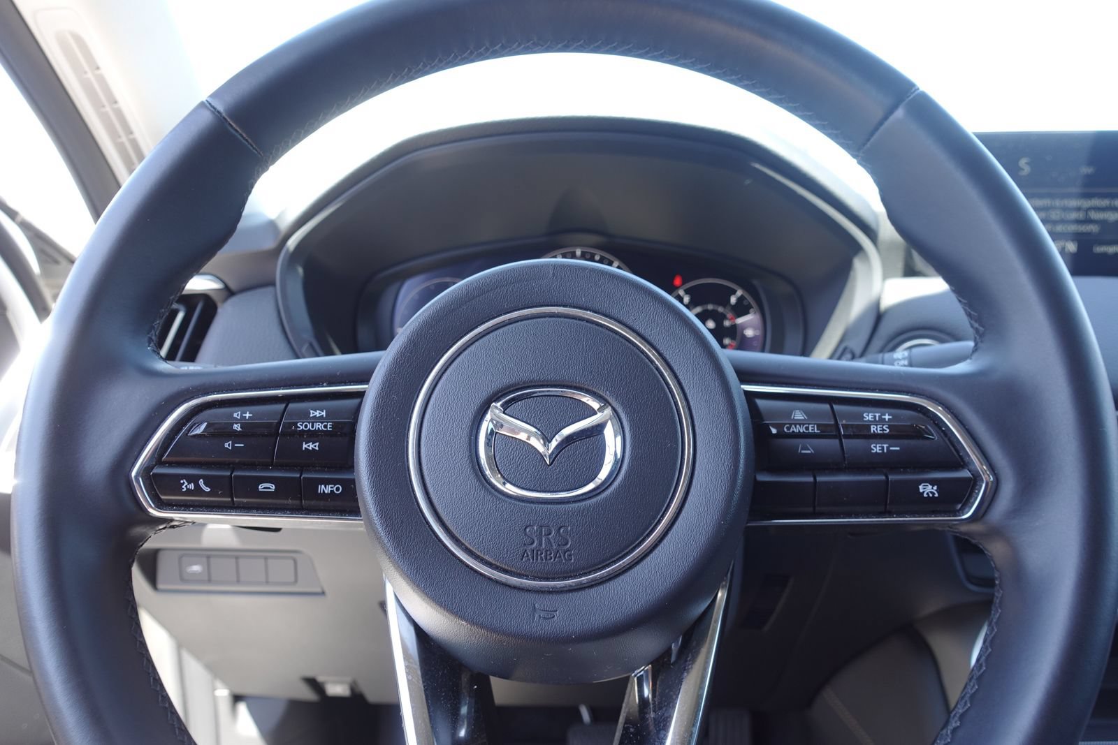 Certified 2024 MAZDA CX-90 Plug-In Hybrid w/ Preferred AWD/4WD image 19
