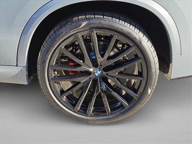 New 2026 BMW X5 xDrive40i w/ M Sport Package AWD/4WD image 10