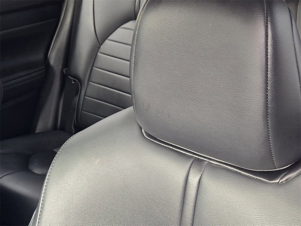 Used 2021 Toyota Highlander XLE image 14