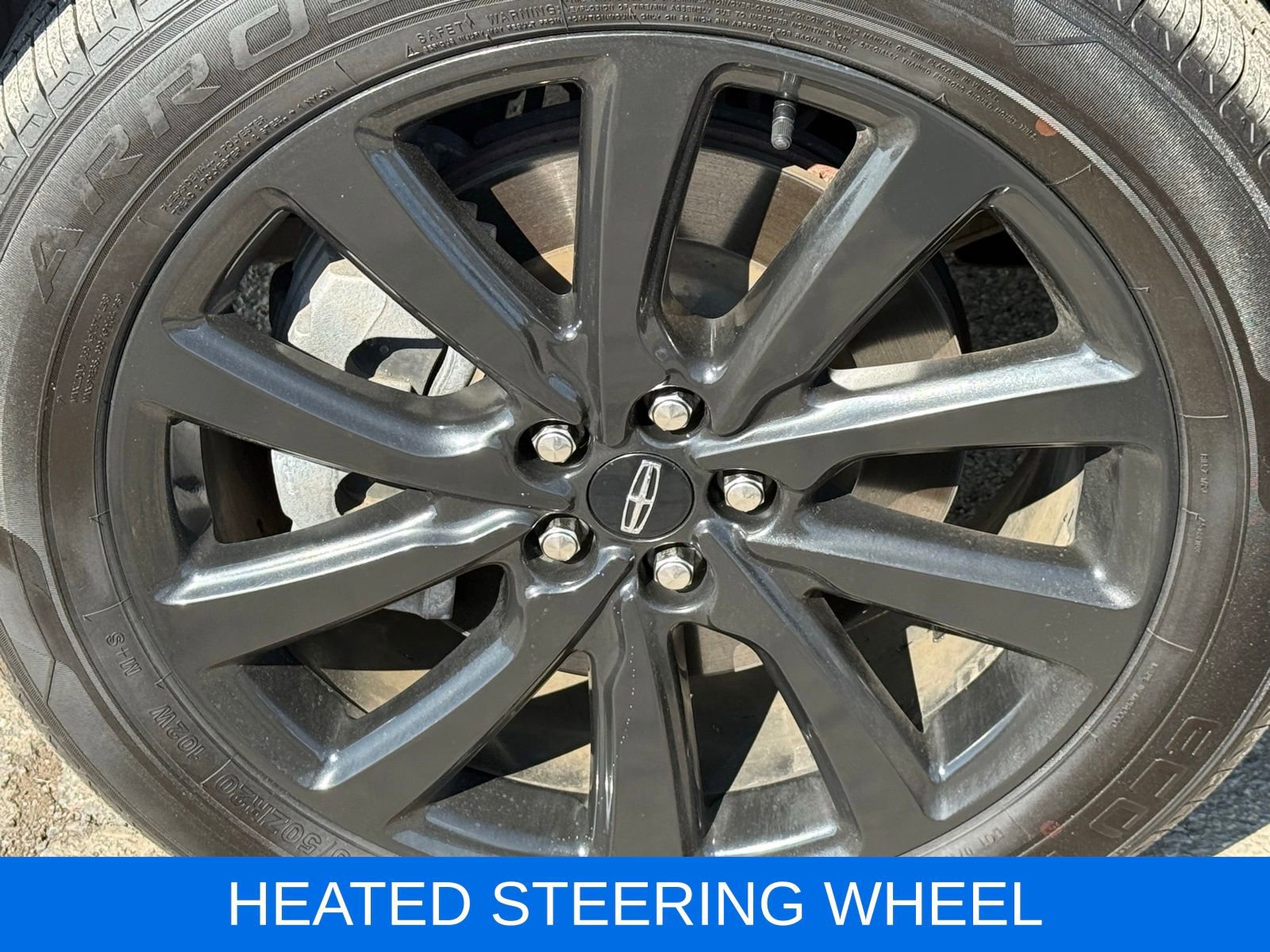 Used 2021 Lincoln Nautilus Reserve w/ Monochromatic Package image 19