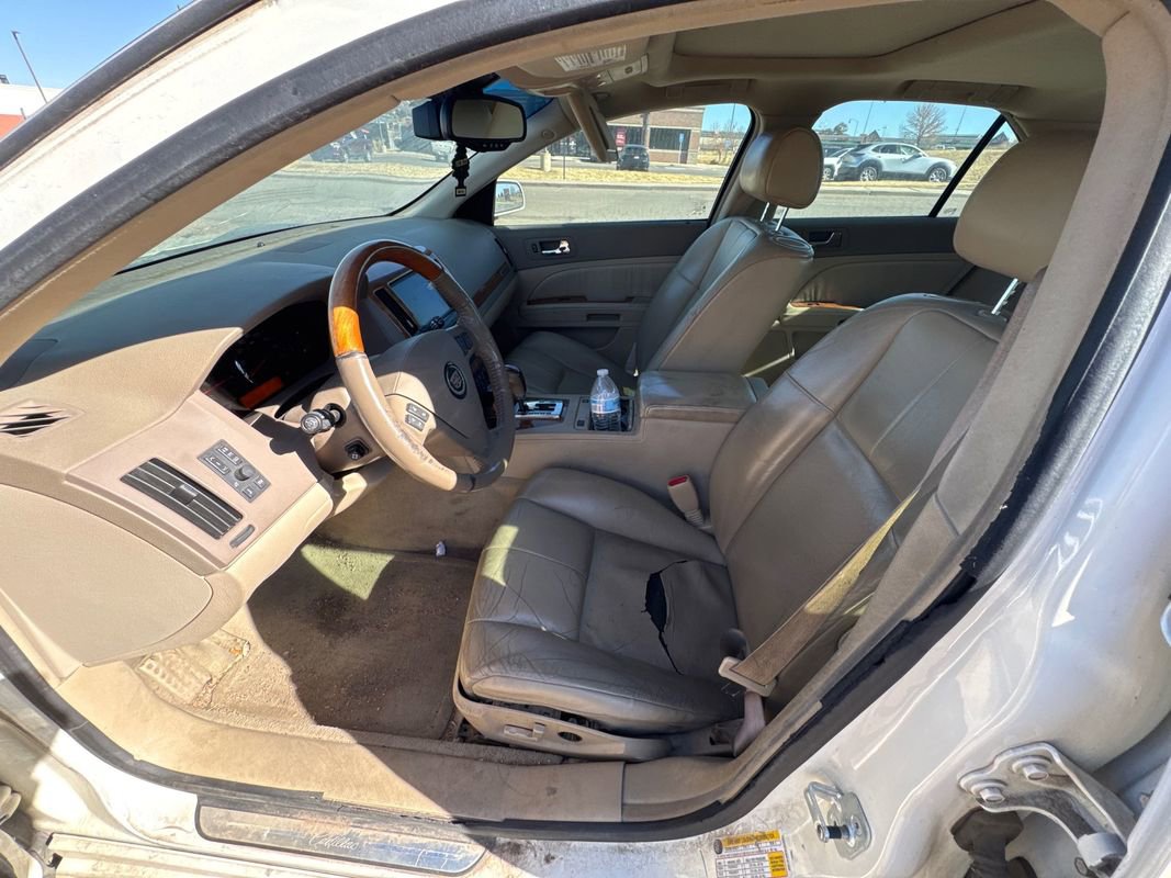 Used 2006 Cadillac STS V8 w/ Preferred Equipment Group image 9